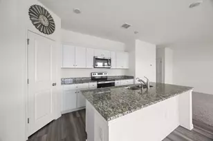 410 Magnum Force Dr, Jarrell, TX 76537 - Photo 15