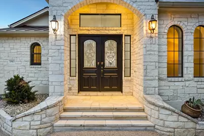 17813 Kingfisher Ridge Drive, Lago Vista, TX 78645 - Photo 7