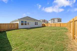 105 Lindheimer Ln, San Marcos, TX 78666 - Photo 19