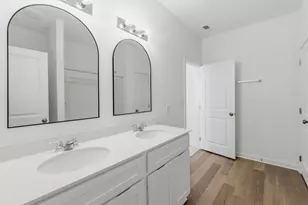 105 Lindheimer Ln, San Marcos, TX 78666 - Photo 11