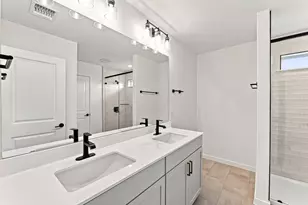 112 Singing Dove Wy, Liberty Hill, TX 78642 - Photo 13