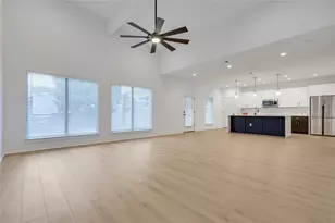 8631 Bighorn Cir, Lago Vista, TX 78645 - Photo 5