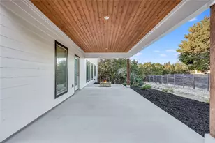 8631 Bighorn Cir, Lago Vista, TX 78645 - Photo 11