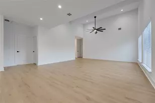 8631 Bighorn Cir, Lago Vista, TX 78645 - Photo 15