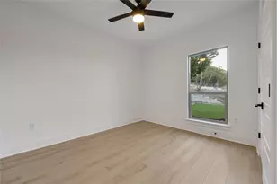 8631 Bighorn Cir, Lago Vista, TX 78645 - Photo 29