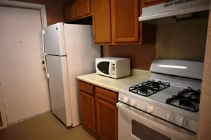 817 Lexington Rd, Elgin, TX 78621 - Photo 5