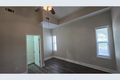 305 Remuda Drive, Liberty Hill, TX 78642 - Photo 9