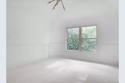 506 Konstanty Circle, Austin, TX 78746 - Photo 9