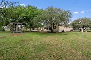 208 Neal Dr, Liberty Hill, TX 78642 - Photo 39