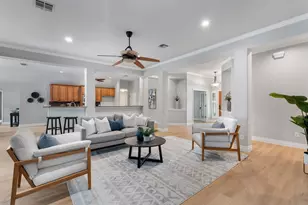 208 Neal Dr, Liberty Hill, TX 78642 - Photo 9