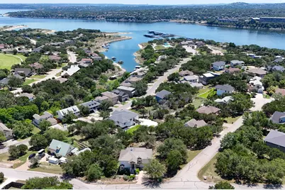 18510 Lakehead Circle, Lago Vista, TX 78645 - Photo 7
