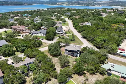 18510 Lakehead Circle, Lago Vista, TX 78645 - Photo 11