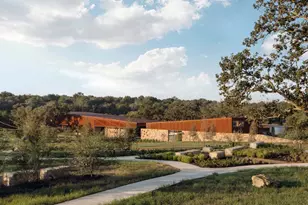 608 High Summit Dr, Georgetown, TX 78628 - Photo 35