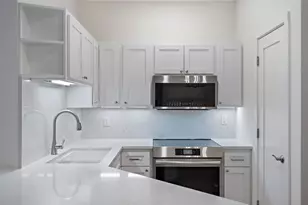 2450 Wickersham Ln, Austin, TX 78741 - Photo 5