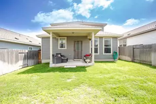 616 Barbary Coast Ln, Jarrell, TX 76537 - Photo 35