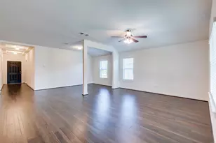 741 Carol Dr, Hutto, TX 78665 - Photo 3