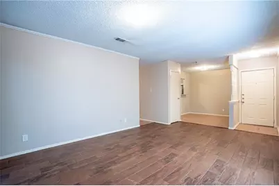 9104 Quail Creek Drive #B, Austin, TX 78758 - Photo 7