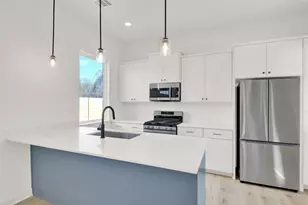 7208 Providence Ave, Austin, TX 78752 - Photo 21