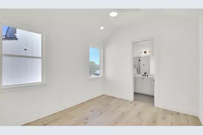 7208 Providence Avenue #3, Austin, TX 78752 - Photo 15