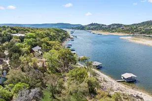 10328 W Darleen Dr, Leander, TX 78641 - Photo 9