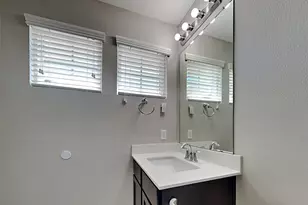 1052 Esplanade Pkwy, San Marcos, TX 78666 - Photo 7