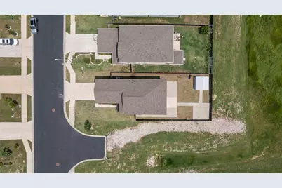 121 Passiflora Drive, Georgetown, TX 78626 - Photo 3