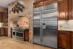 205 Sutton Pl, Georgetown, TX 78628 - Photo 11