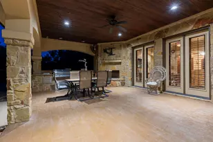 205 Sutton Pl, Georgetown, TX 78628 - Photo 33