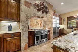 205 Sutton Pl, Georgetown, TX 78628 - Photo 5