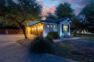 205 Sutton Pl, Georgetown, TX 78628 - Photo 35