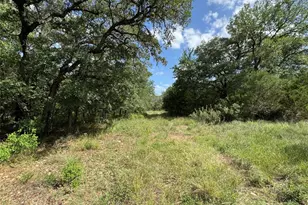 211 Hunters Glen Dr, San Marcos, TX 78666 - Photo 1