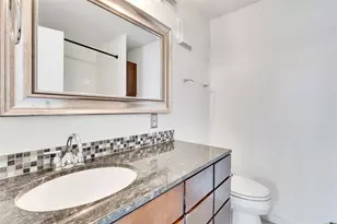 2200 Dickson Dr, Austin, TX 78704 - Photo 7