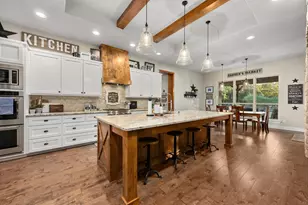 221 Palomino Cove, Jarrell, TX 76537 - Photo 17