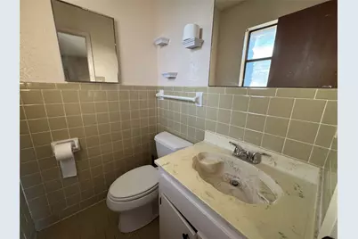 163 Robinson Road, Lockhart, TX 78644 - Photo 17