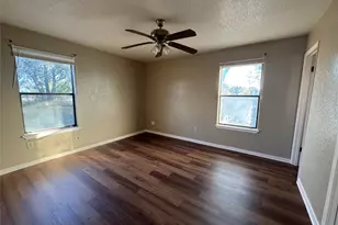 163 Robinson Rd, Lockhart, TX 78644 - Photo 9