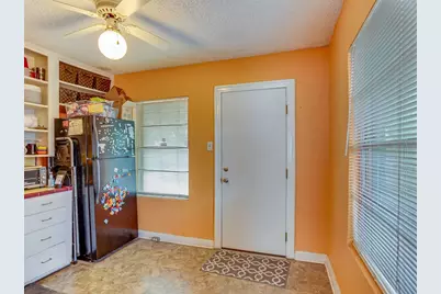 1509 W Koenig Lane, Austin, TX 78756 - Photo 5