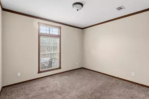 186 La Selva Dr, Elgin, TX 78621 - Photo 21