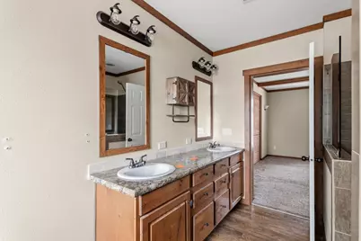 186 La Selva Drive, Elgin, TX 78621 - Photo 13