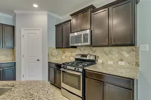 2701 Auburn Chestnut Ln, Pflugerville, TX 78660 - Photo 11