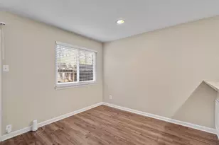 6810 Deatonhill Dr, Austin, TX 78745 - Photo 7
