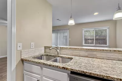 6810 Deatonhill Drive #108, Austin, TX 78745 - Photo 11