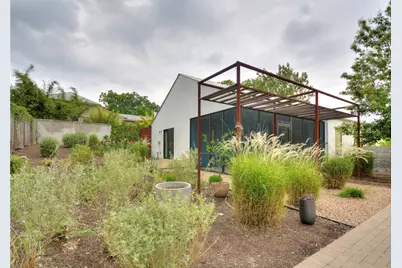 2308 1/2 E 9th Street, Austin, TX 78702 - Photo 23