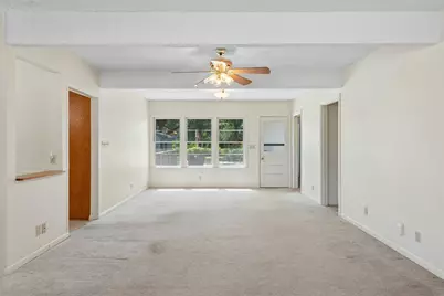 6401 Menchaca Road, Austin, TX 78745 - Photo 9