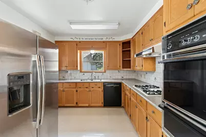 6401 Menchaca Road, Austin, TX 78745 - Photo 13