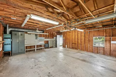 6401 Menchaca Road, Austin, TX 78745 - Photo 27