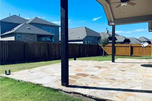 1009 Sundrops St, Leander, TX 78641 - Photo 27