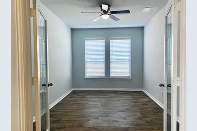 1009 Sundrops Street, Leander, TX 78641 - Photo 11