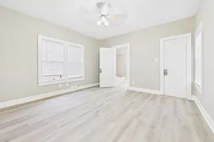 1903 David St, Austin, TX 78705 - Photo 19