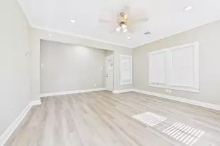 1903 David St, Austin, TX 78705 - Photo 3