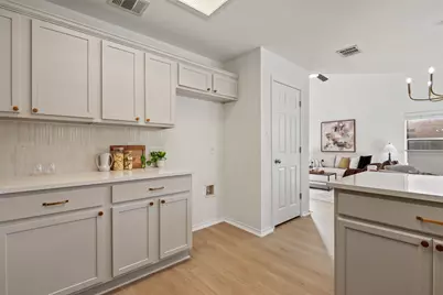 11416 Dog Leg Drive, Austin, TX 78717 - Photo 13